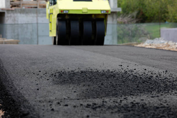 Best Driveway Paving Contractor  in Southmont, PA